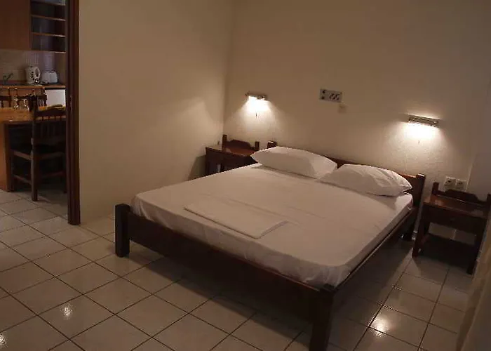 Athina Hotel Hersonissos (Crete)