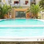 Hotel Athina 3*