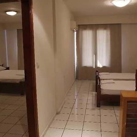Athina Hotel Hersonissos (Crete)