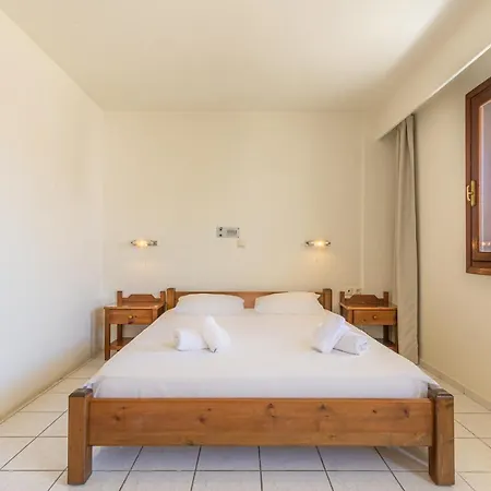 Hotel Athina Hersonissos (Crete)