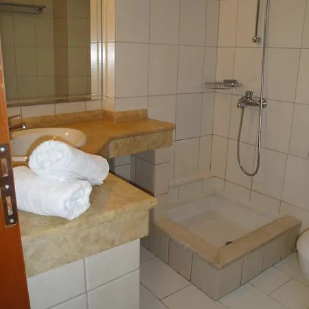 Hotel Athina Hersonissos (Crete)