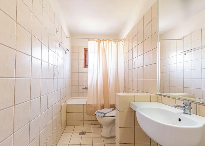 Hotel Athina Hersonissos (Crete)