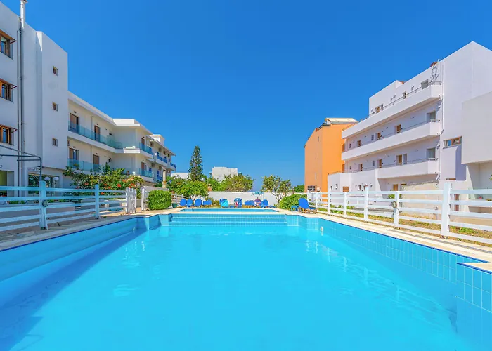 Hotel Athina Hersonissos (Crete)