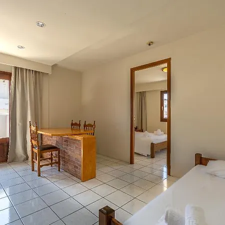 Athina Ξενοδοχείο 3*