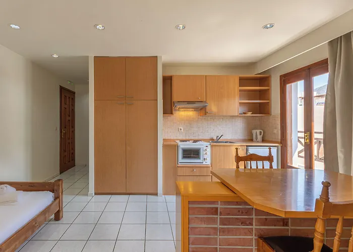 Athina Херсонісос